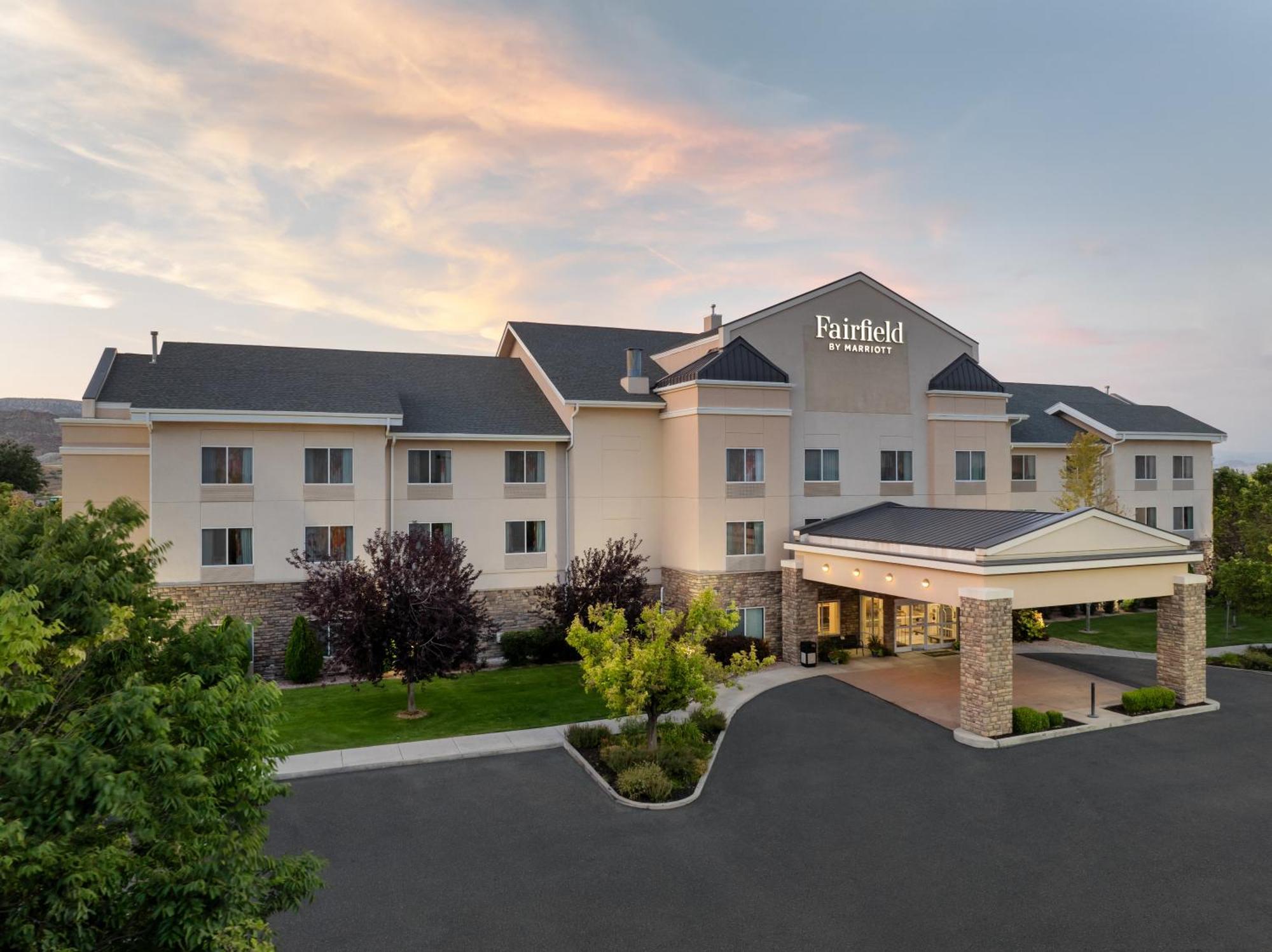 Fairfield Inn & Suites Richfield Exteriör bild